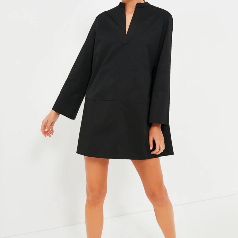 Tuckernuck Pomander Place Roxanne Long Sleeve Black
Mini Dress size XL